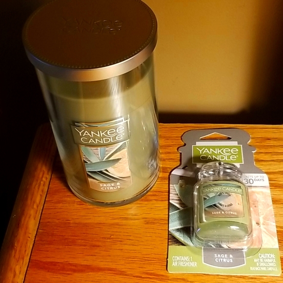 YANKEE CANDLE